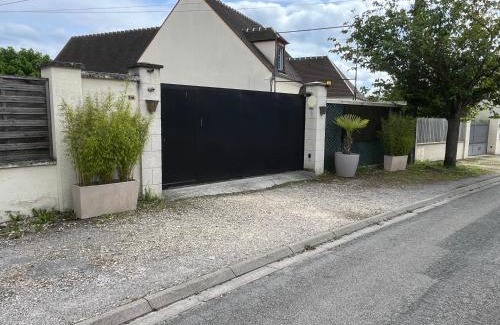 Senlis Apartment | Le Faubourg Saint Martin Senlis