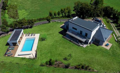 Gabriac Villa | Le Gîte City Haut de gamme, Jardin, Piscine