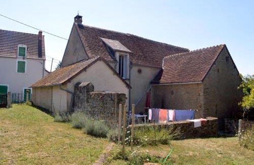 Le Menoux House | Le Gîte du Hérisson, Gîte de charme et de confort