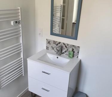 Breze Apartment | Le gîte du Puits Aubert