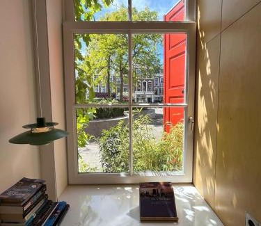 Zuidwal Apartment | LE GARAGE Downtown serviced apartment