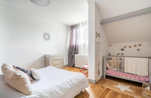 Celon House | Le gite d 'Amélie maison rénovée 6 couchages 2 salles de bains