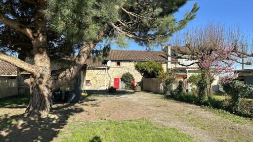 Saint-Junien House | Le gite de nathye