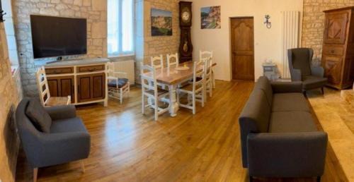 Orliaguet House | Le gite du roucal