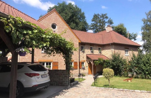 Wavre House | Le Goupil
