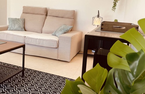 Chateaugiron Apartment | Le Grain de Celte : Plain-pied Lumineux Avec Terrasse et Jardin
