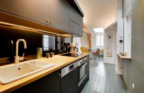 Saint Nicolas - Charles III - Ville vieille - Trois Maisons - Leopold Apartment | Le Grand Amerval - Joli appartement climatisé