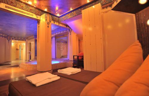 Divonne-les-Bains Hotel | Le Grand Hôtel - Domaine De Divonne