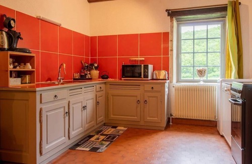 Ozenay House | Le Haut Chavy - OZENAY