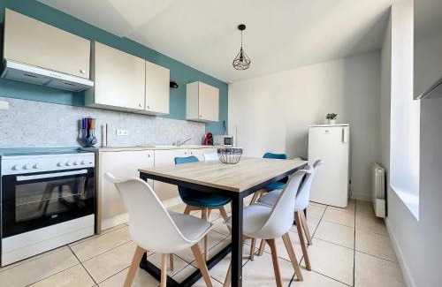 Saint-Rambert-d'Albon Apartment | Le Havre des Ecoles - 2chambres-Rez de jardin et Parking-BBQ