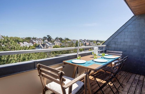 Saint-Ideuc Apartment | Le Hygge