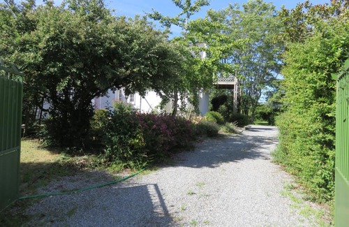 Pontchateau Bed & Breakfast | le jardin de lumiere fleuri