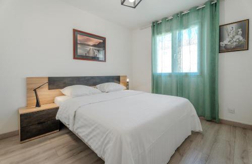 Saint-Julien-en-Genevois Apartment | Le Jardin de l'Atrium - Appartement moderne proche de Genève et Palexpo