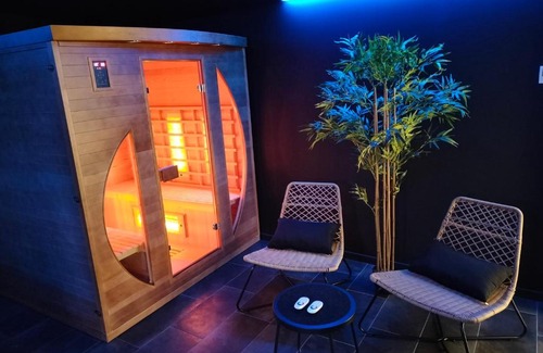 Tredion House | le jardin médicis gîte avec Spa Jacuzzi et sauna