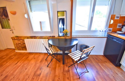 Beaumont-sur-Oise Apartment | Le Jardin Paisible Beaumontois