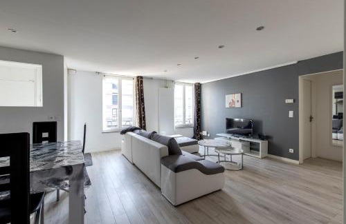 Longeville-les-Metz Apartment | Le Lagon Parking Un Séjour à Part