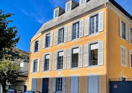 Bagneres-de-Bigorre Apartment | LE LAMARTINE, appartement de charme au coeur de Bagnères