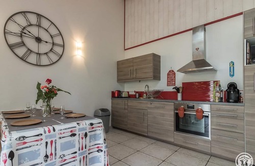 Merville House | Le Limouzin - Merville