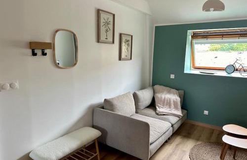 Saint-Pol-sur-Mer Apartment | Le loft Émeraude