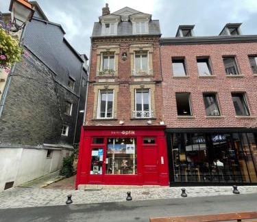 Honfleur Apartment | Le Loft du Homard Bleu - entre Ciel et Mer - Free Parking 500m