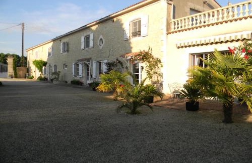 Sammarçolles Bed & Breakfast | Le Logis d'ANTIGNY