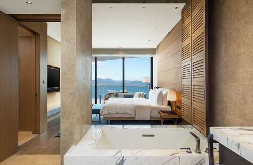 Huiyang Hotel | Le Méridien Xiaojing Bay