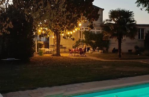 Bagneux Bed & Breakfast | Le Magnolia, chambre d'hôte au calme