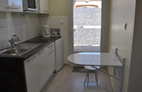 Magalas Apartment | Le Mahana self-contained apartment