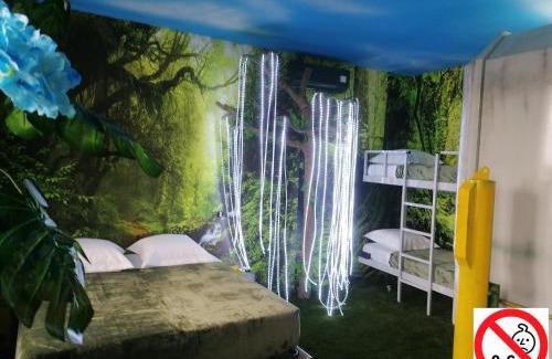 Thaire Bed & Breakfast | Le Making Of Chambres d'Hôtes insolites et Familiales
