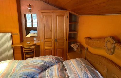 Lauenen Bei Gstaad Hotel | Le Manoir d'Anniviers