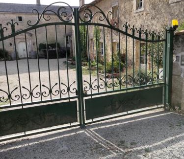 Tigne Bed & Breakfast | Le Manoir de Gâtines