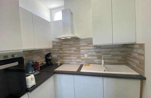 Marcq House | Le marcquis