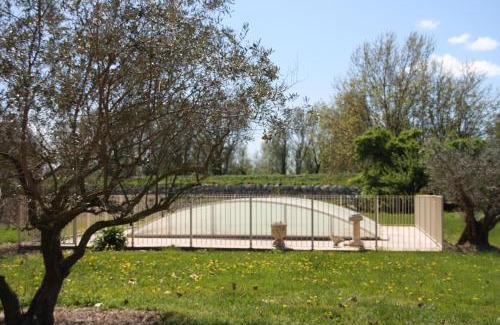 Avignon House | Le Mas des Cigales