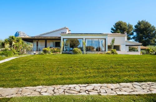 La Gaude Villa | Le Mas Des Serens