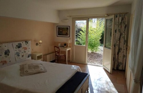 Moustiers-Sainte-Marie Bed & Breakfast | Le Mas du Loup