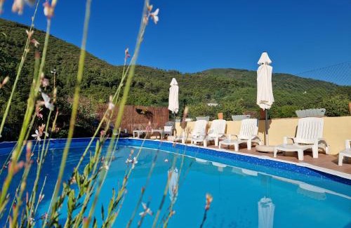 Saint-Florent-sur-Auzonnet Cabin | Le Mas Joyeux - Le Lys - Gite En Cévennes