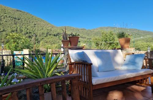 Saint-Florent-sur-Auzonnet Cabin | Le Mas Joyeux - Le Lys - Gite En Cévennes