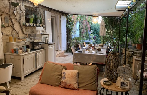 Orange House | Le Mas Mellou