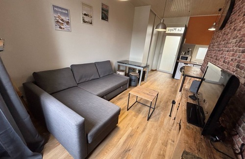 Saint-Claude Apartment | Le Maya downtown
