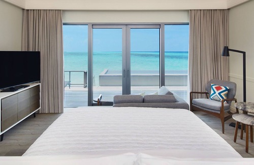 Lhaviyani Atoll Hotel | Le Meridien Maldives Resort & Spa
