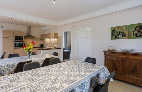 Fosse House | LE Moulin DE Bouqueuil