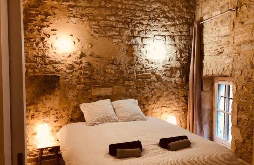 Nimes City Centre Apartment | Le MOKA Charmant Appartement au coeur de ville