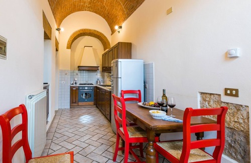 Iano House | Le Monache - intero nucleo by Interhome