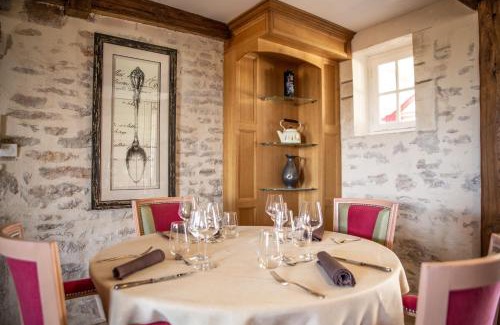 Saint-Gervais-en-Valliere Hotel | Le Moulin d'Hauterive