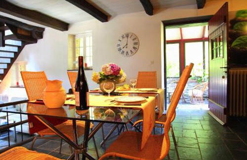 Saint-Urbaine House | Le moulin de Beuzidou