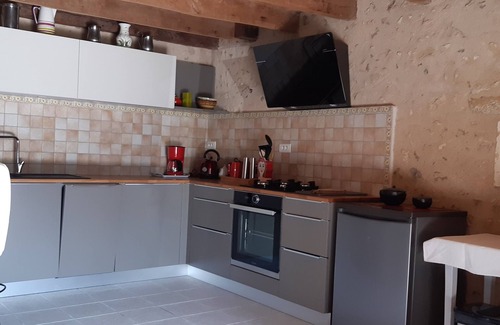 Quincay Apartment | Le Moulin de Ringere, à 15 Minutes du Futuroscope, Calme en Bordure de Rivière