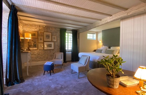 Champagnac-de-Belair Hotel | Le Moulin Du Roc