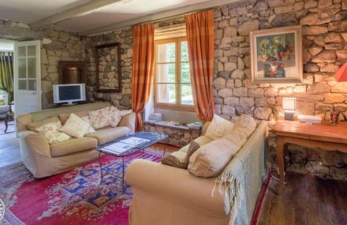 Saint-Sauves-d'Auvergne House | Le Moulin du Planchat