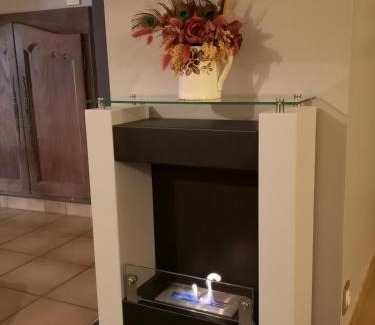 Coussey House | Le nid de Jehanne