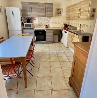 Montmerle-sur-Saone Apartment | Le Nid près de la Saône